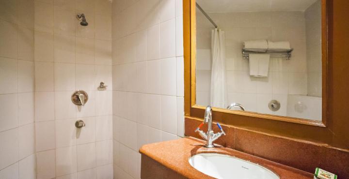 Sandhya Hotel Hyderabad Ngoại thất bức ảnh