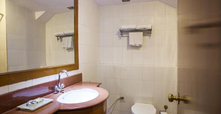 Sandhya Hotel Hyderabad Ngoại thất bức ảnh